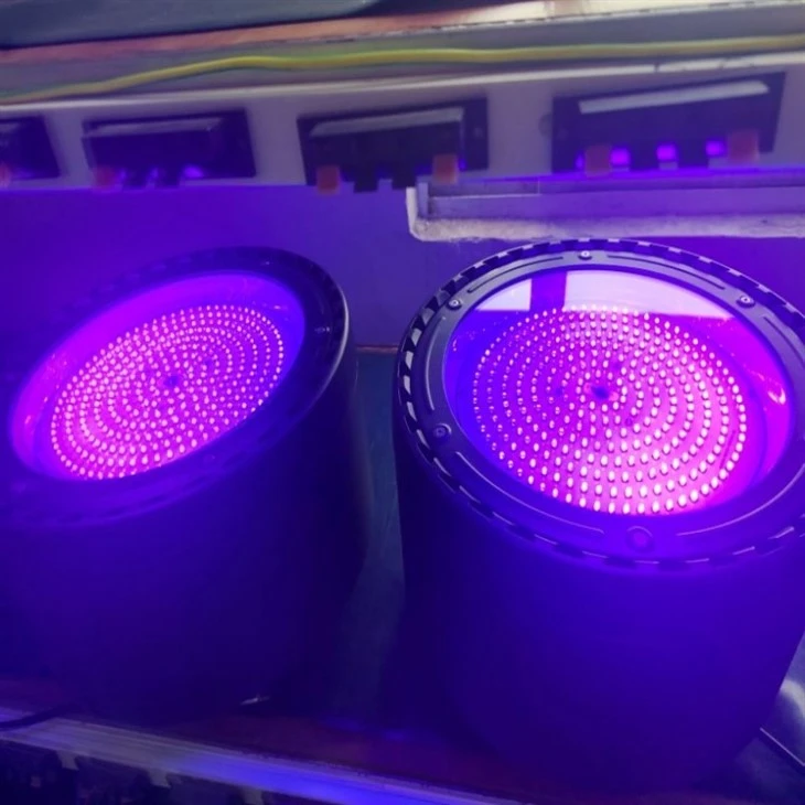 Photocatalytic reaction UV LED light