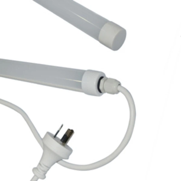 Poultry T8 Tube Light 3 Poultry T8 Tube Light 3