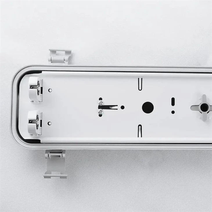 Ip65 Waterproof Tri-proof Light factory