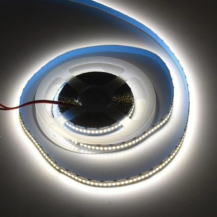 strip light ceiling